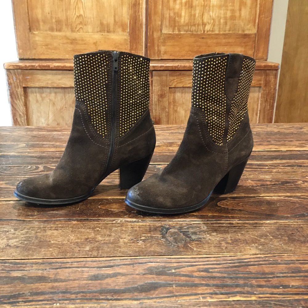 Vaneli Dark Green Suede Embellished Booties
